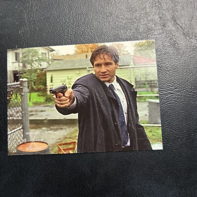 cww The X-Files Season 3 Three Topps #64 Fox Mulder Monsters Begetting