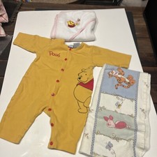 Vintage Winnie Pooh 3-6 Month Jumper With Hooded Towel And Blanket