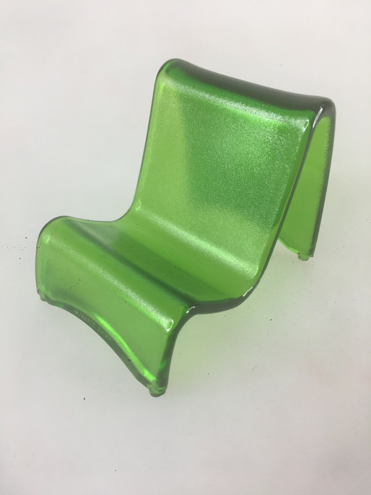 Cellphone Holder/ Cellphone Lounger in Green color