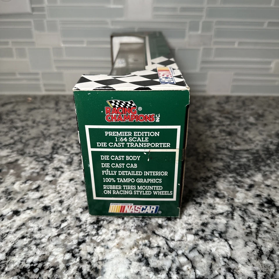 Harry Gant Farewell Tour 1994 1:64 Die Cast Transporter (Autógrafo) Foto 2 de 4