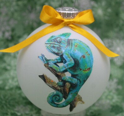 A038 Hand-made Christmas Ornament exotic pet reptile veiled chameleon female 