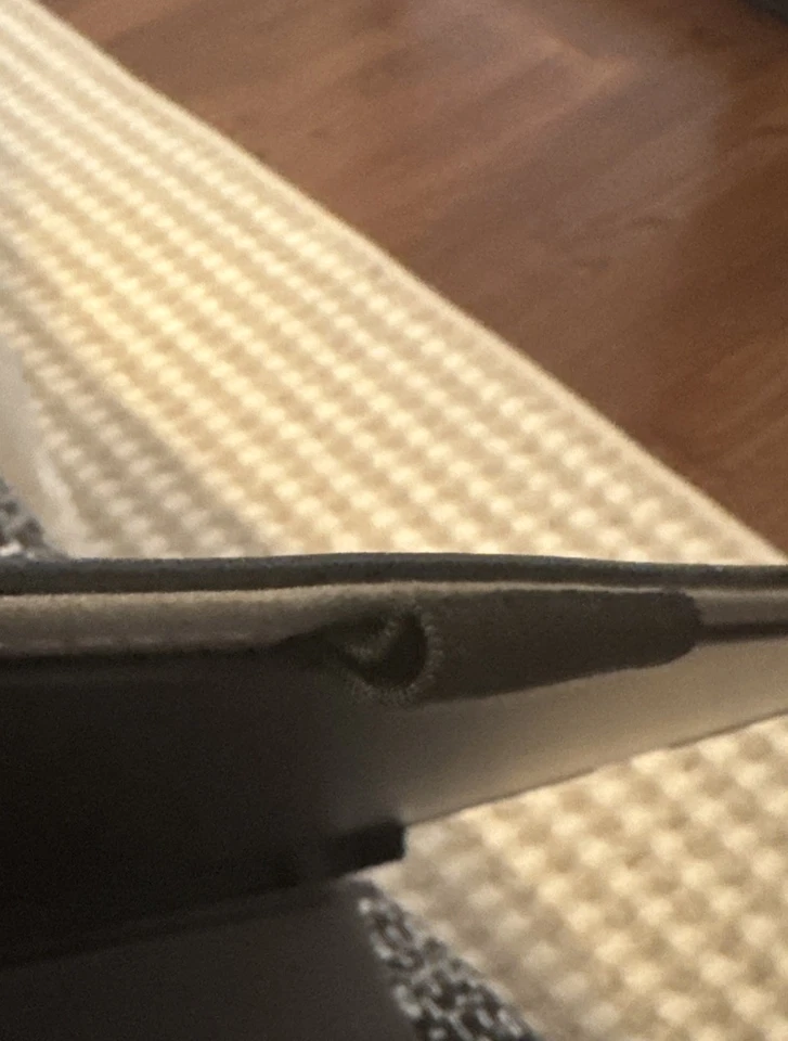 NUEVO SIN ETIQUETAS iPad Pro 11” MTXQ2LL/A Funda Folio ‘Don’t Touch Me’ Gráfico Monstruo Foto 4 de 4