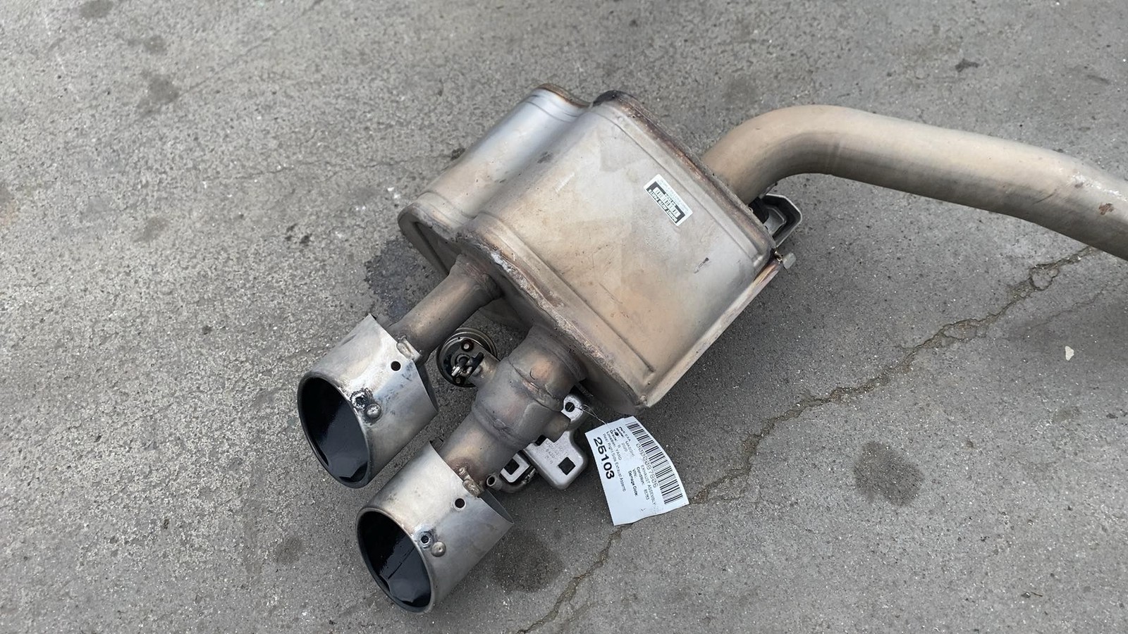 ⭕ 2014-2020 Maserati Ghibli Rear Right Side 3.0L Exhaust Muffler Pipe 670106559