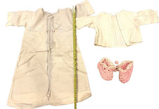 VINTAGE girl's BABY ITEMS-lot Of 7 Items, Incl 3 Dresses, Booties, 2 Blankies