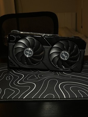 ASUS Dual GeForce RTX 4070 EVO OC 12GB GDDR6X Graphics Card Tested
