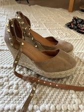 Café Noir Studded Espadrille Wedges Size 37 Taupe suede / vera pelle 