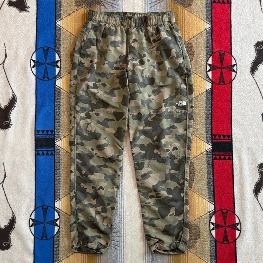 The North Face Mens Class V Camo Nylon Jogger Pants Green Camouflage Size Small