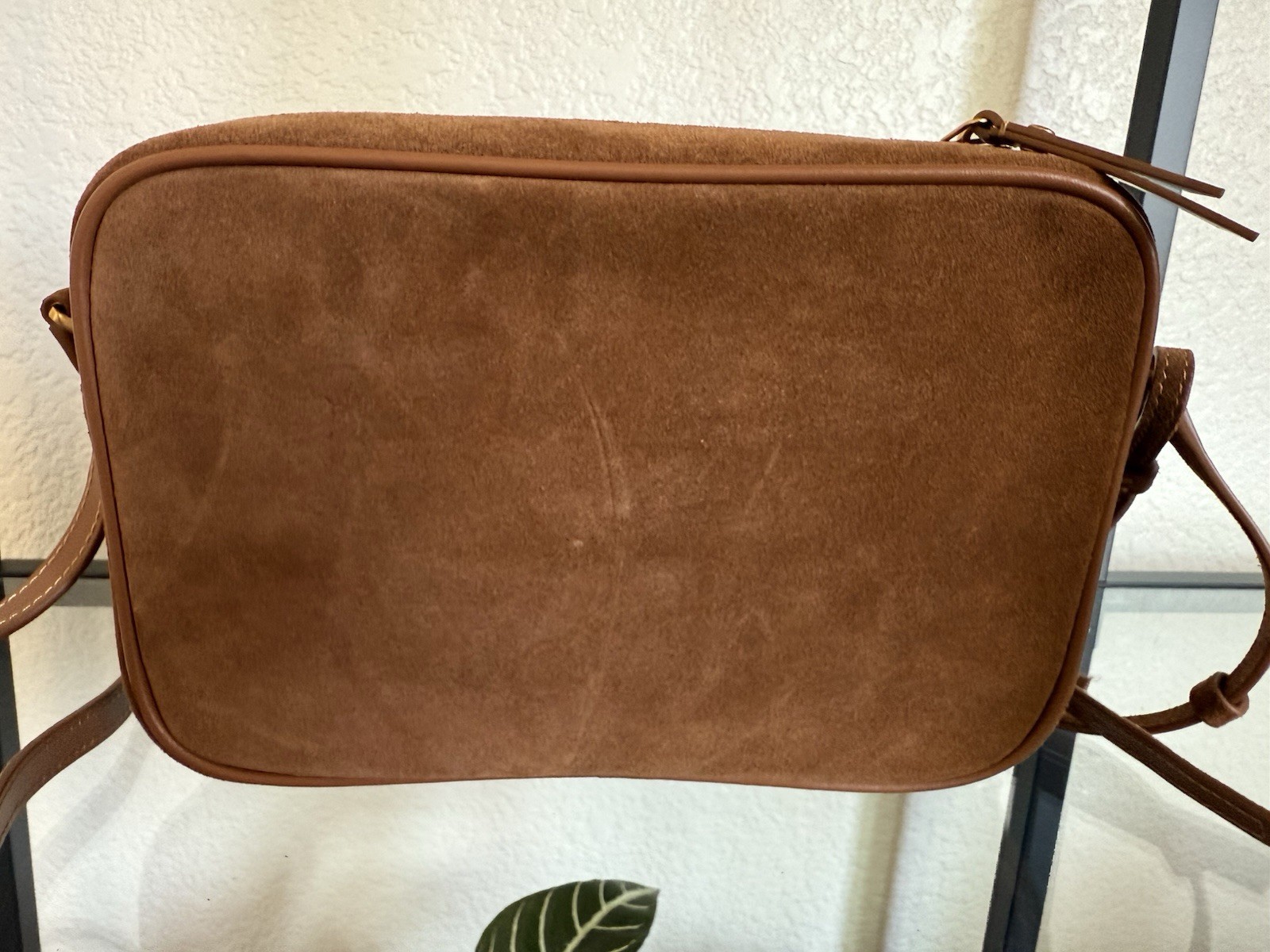 SAINT LAURENT Borsa a tracolla retrò YSL Western con borchie pelle scamosciata marrone