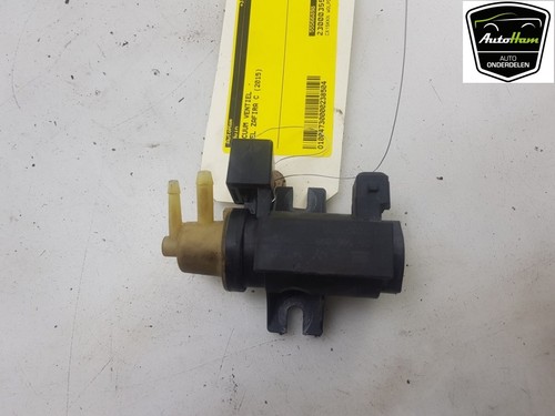 VAKUUMVENTILE VACUUM VALVE Opel Zafira Tourer (P12) 2015 55566898 / 55494509