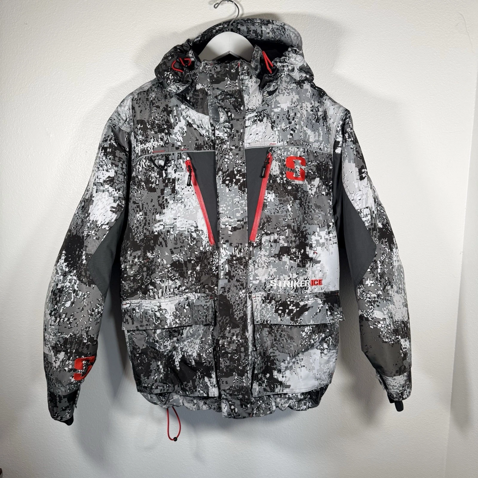StrikerICE Predator Ice Fishing Jacket Green Gray Camo Insulated Men’s Medium