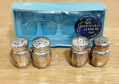 Reed & Barton Sterling Individual Salt & Pepper Shakers 2 Pr Vintage US Orig Box