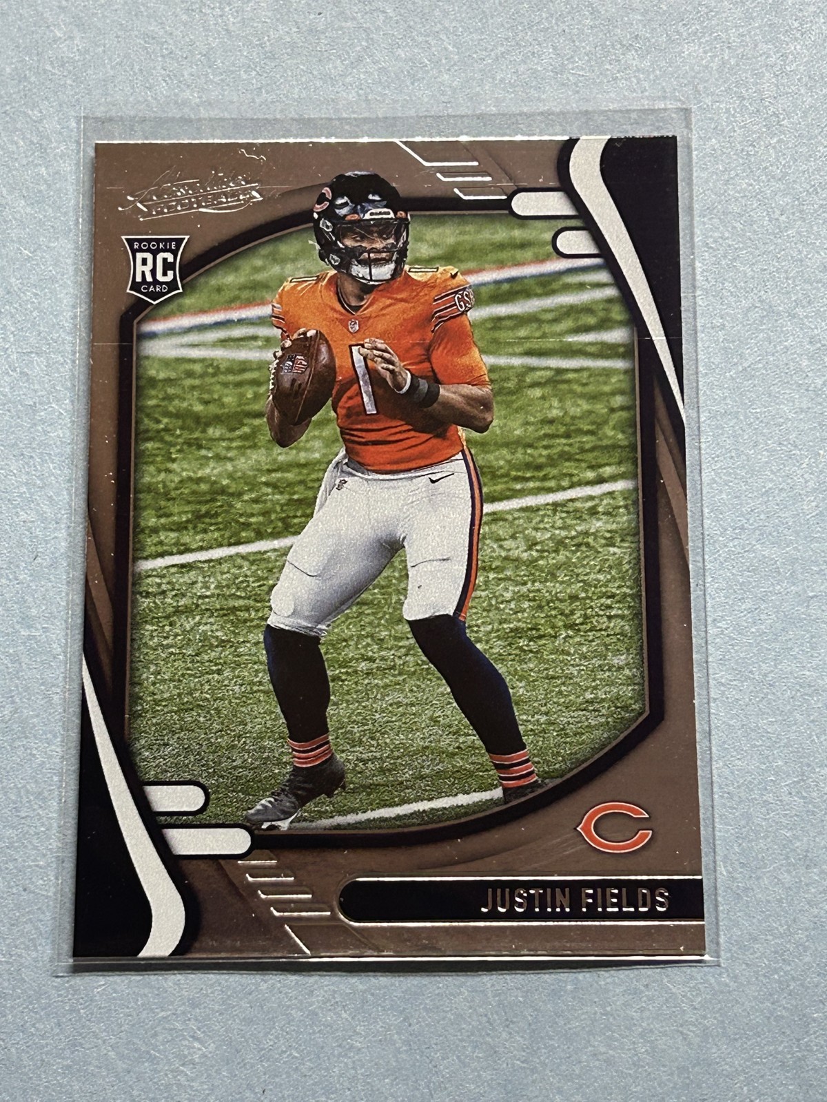 Justin Fields Panini Absolute #108 Base