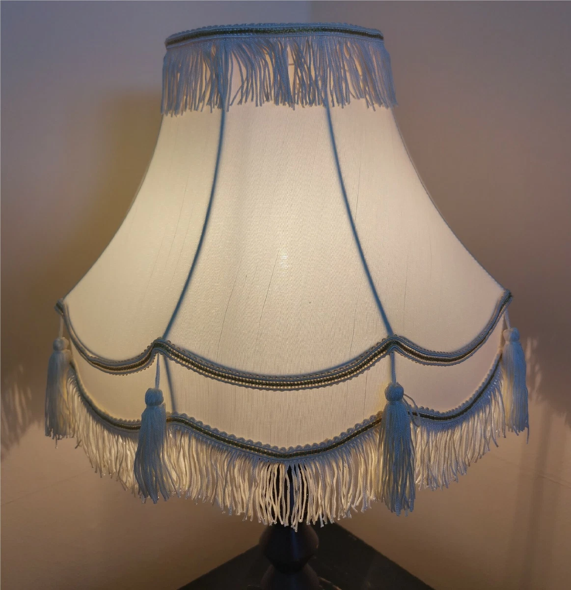 Bell lamp shade with cheap fringe