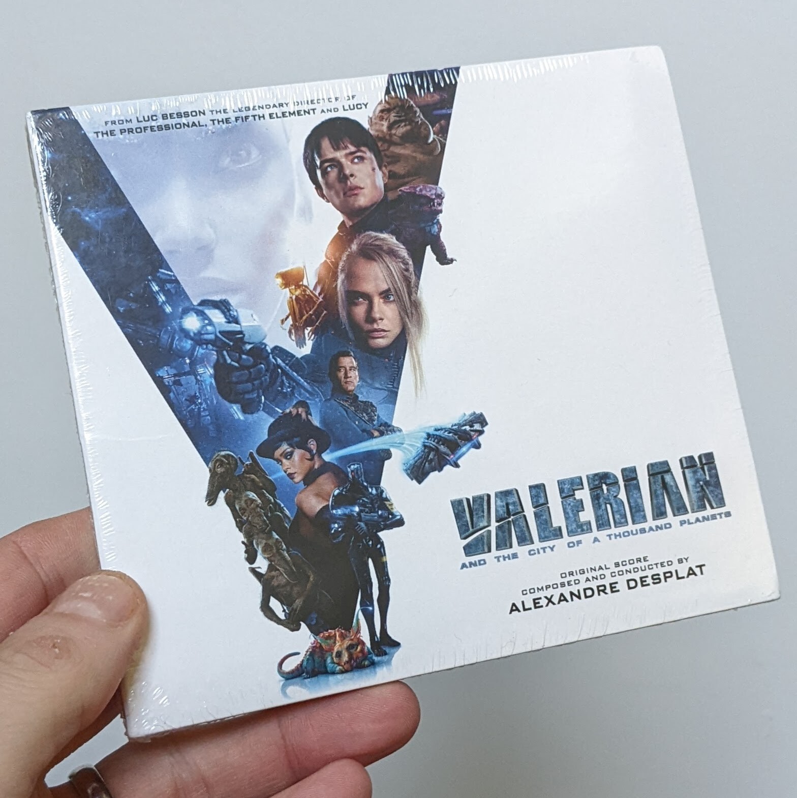 VALERIAN and the City of a Thousand Planets Soundtrack Score AND Songs *SEALED*