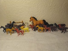 20 Plastic Horse Figurines Collectible Model Toy Figures Lot