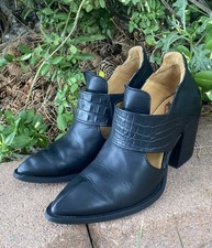 John Fluevog Entrance Room Black Open Side Bumped Toe Block Heel Ankle Boots 8.5