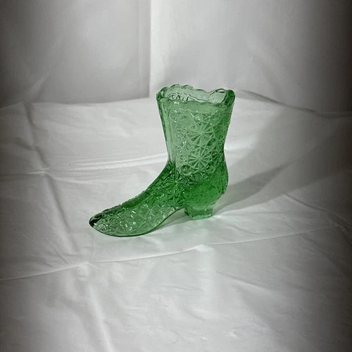 Vintage Fenton Emerald Green Victorian Daisy & Button High Boot Shoe 4.5” x 4.2”