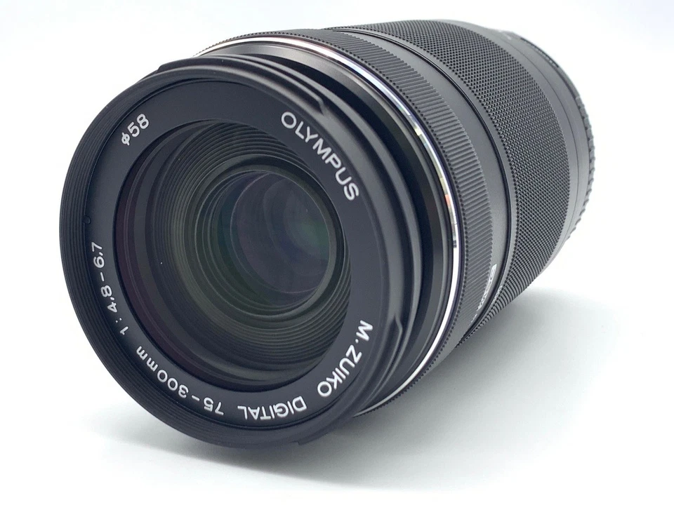 OLYMPUS M.ZUIKO DIGITAL ED 75-300mm F4.8-6.7 II -Mint- `8649 - Image 3 of 3