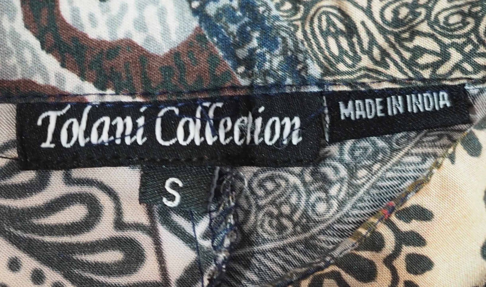 TOLANI Collection S Tunic Top Patchwork Print Mod… - image 4