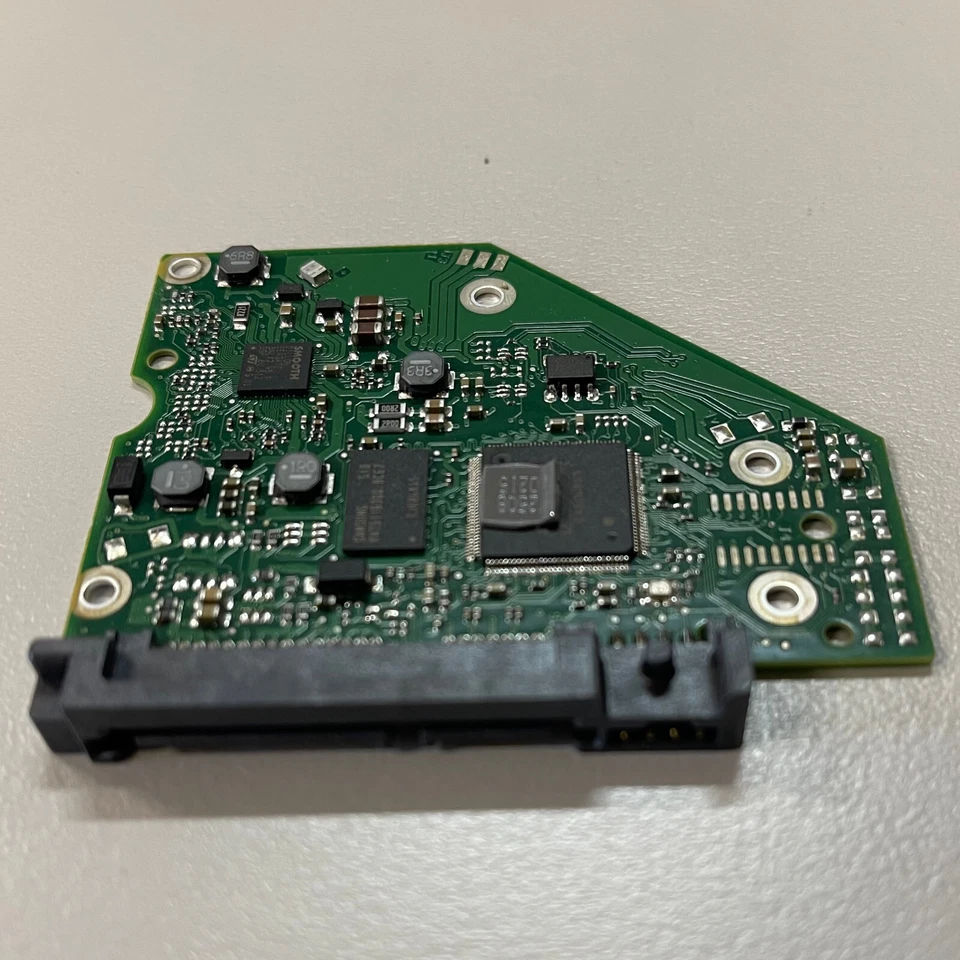 Seagate ST3000DM001 3.5" 3 TB SATA HDD PCB Board 100749730 REV A FW HP51 - Image 2 of 4