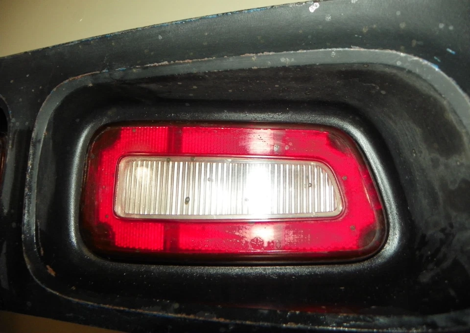 1972 1973 1974 DODGE CHALLENGER RT SE ORIGINAL MOPAR DRIVER SIDE TAIL LIGHT #2 - Image 4 of 4