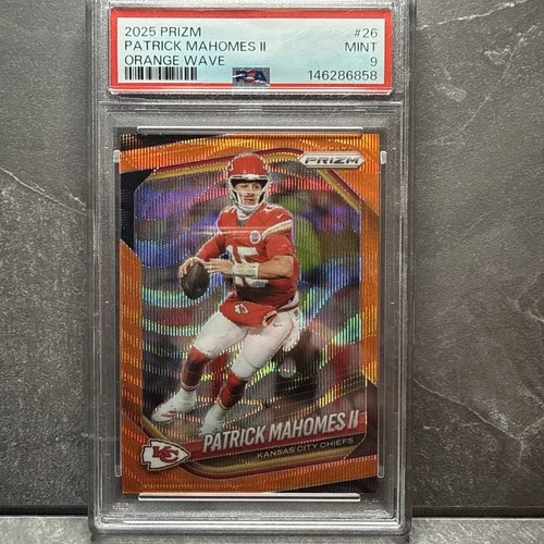 2025 PANINI PRIZM PATRICK MAHOMES II ORANGE WAVE 31/65 CHIEFS