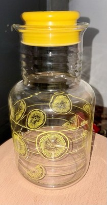 Vintage Lemon Slice Pyrex 2qt  Carafe Pitcher w/ Lid NOS