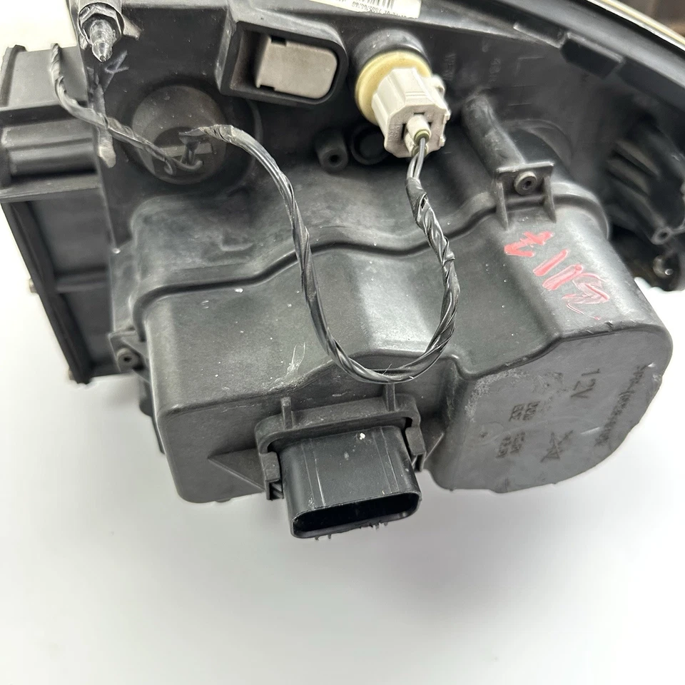 Фара в сборе CADILLAC SRX правая 2004-2009 - Изображение 4 из 4