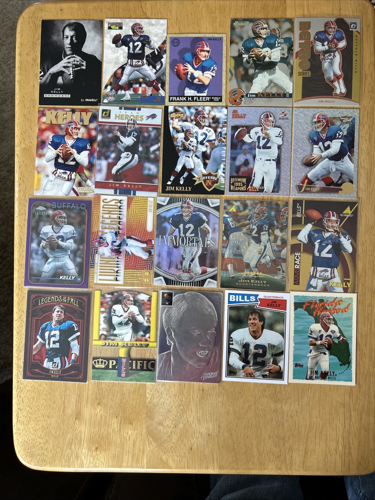 Jim Kelly Bills Lot Of 35 Diff. Inserts Parallels Vintage Premiums +++