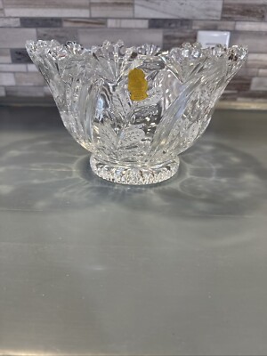 World s Finest Imperlux Lead 24% Hand Cut Crystal Etched Leaves Footed Open Bowl