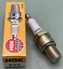 QTY 4 New Genuine NGK 2322 BUE Spark Plugs