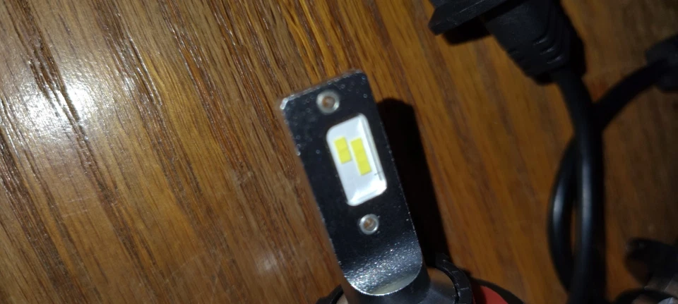 Sylvania H13 9008 Bombillas de faros LED, Powersport o uso antiniebla, par, H13SL.BX2 Foto 4 de 4