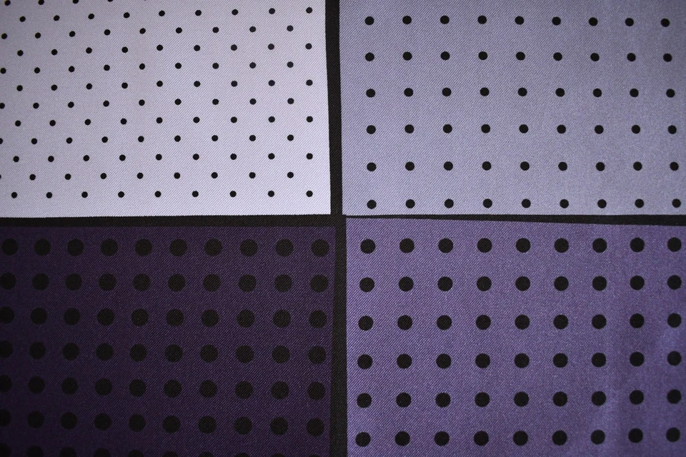 NUEVO PAÑUELO CUADRADO DE BOLSILLO LANVIN violeta/negro patrón DOT 100 % SEDA Foto 2 de 4
