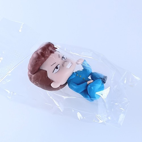 Kazuma Kuwabara YuYu Hakusho Suwarasetai Sitting Corps Figure Bandai From Japan - Picture 5 of 6