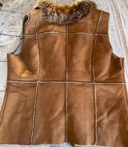 Orvis Womens Med Plush Faux Suede Vest Faux Shearling Fur Waistcoat Brown - Picture 2 of 12