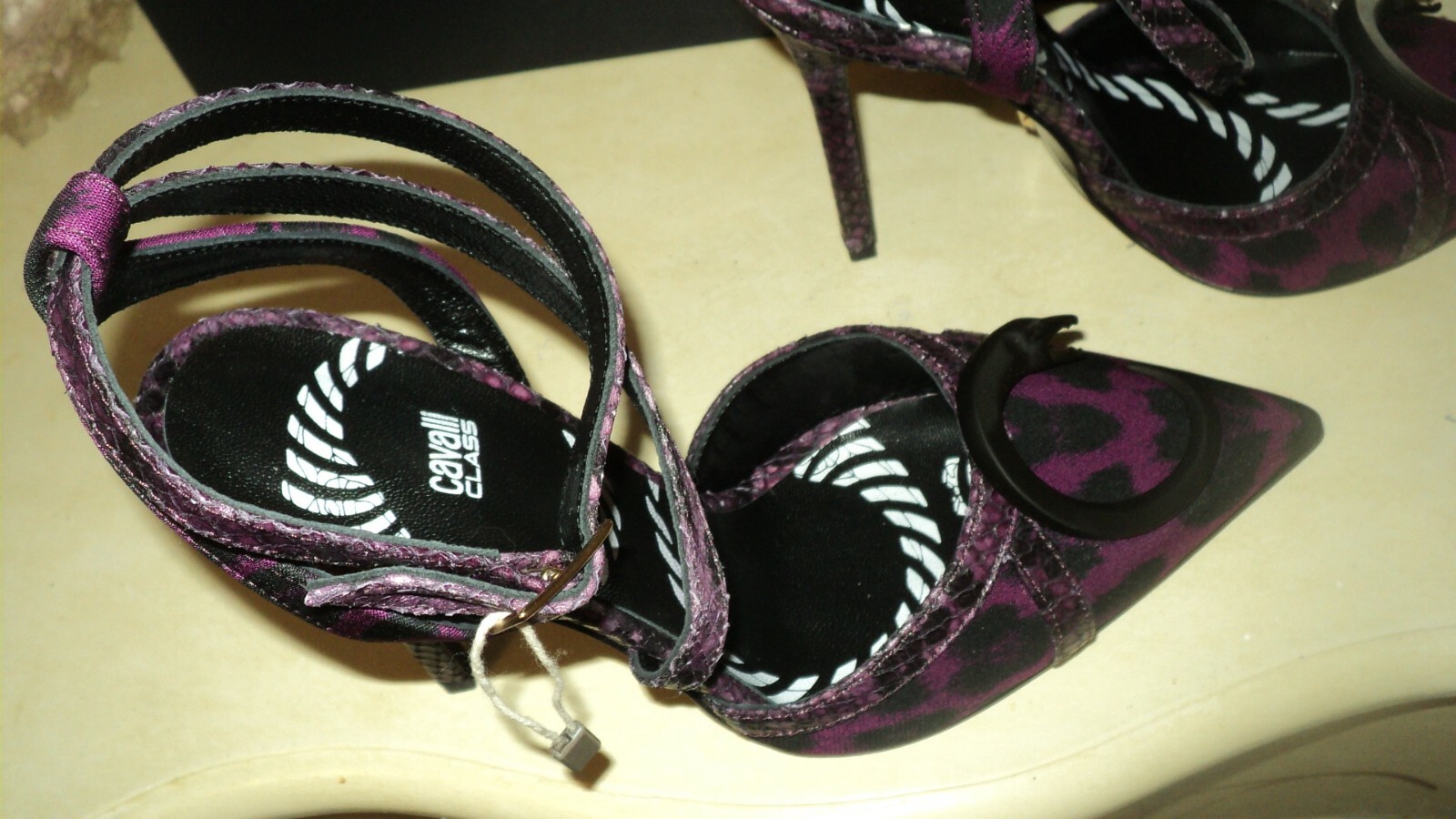 Picture 6 of 9