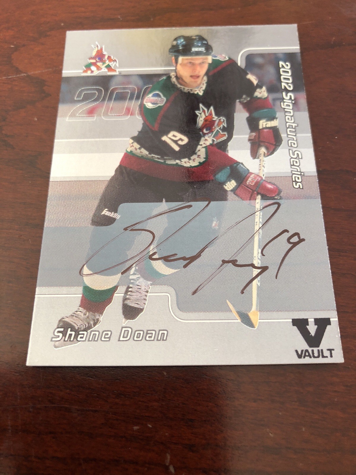 01/02 BAP Autographed Signature Series Shane Doan #D47