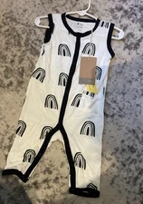 Kyte Baby Limited Edition Sleeveless romper 18-24 m B&W Rainbows NWT