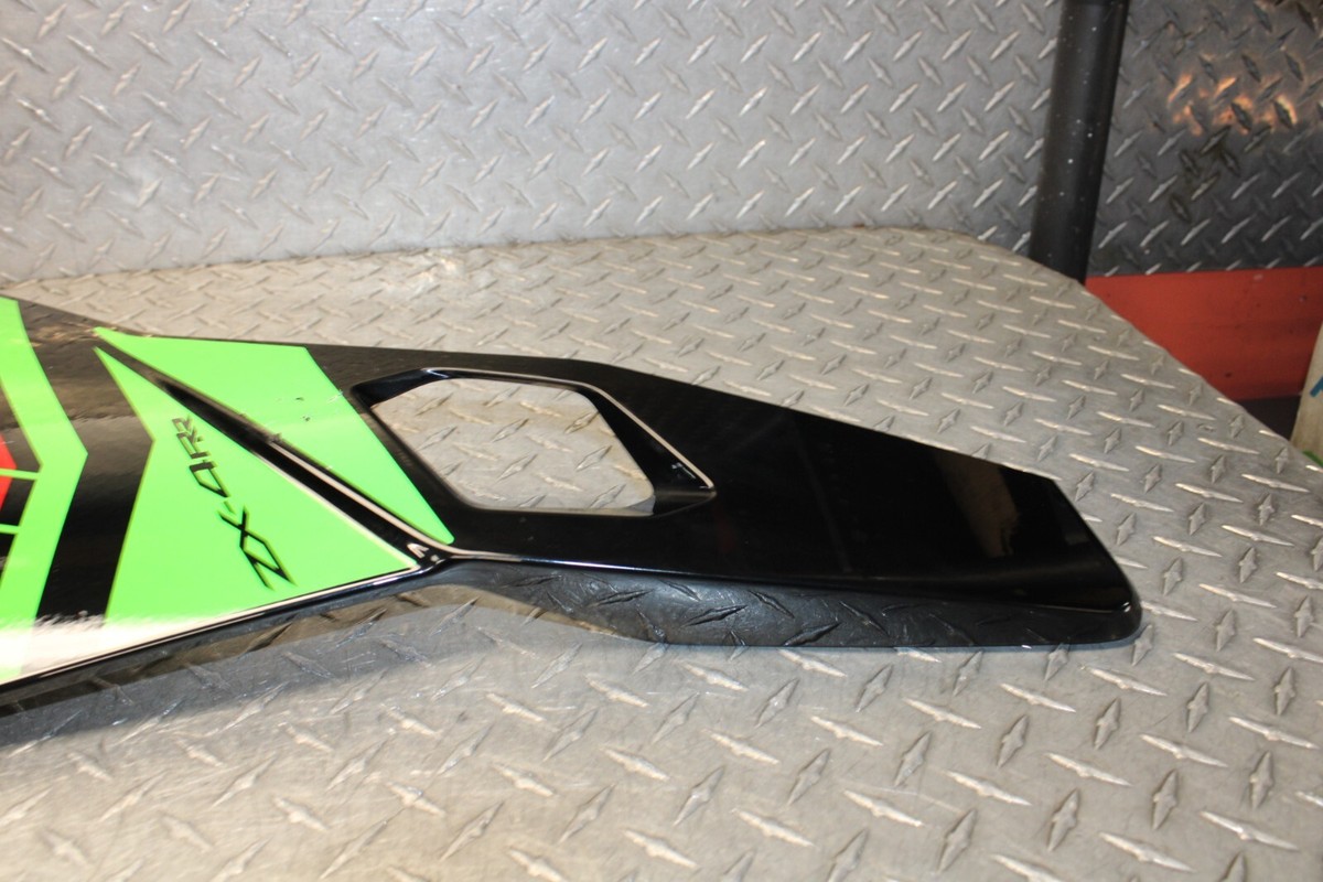 23 / 24 Kawasaki ZX4R / ZX-4RR / ZX4RR Right Fairing Cowls 23 / 24 Kawasaki ZX4R / ZX-4RR / ZX4RR Right Fairing Cowls