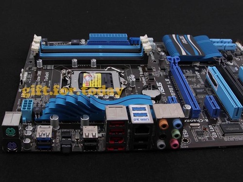 ASUS P8P67 LE Sockel/H2 1155 Intel P67 DDR3 USB 3.0 ATX Mainboard mit I/O - Bild 3 von 4