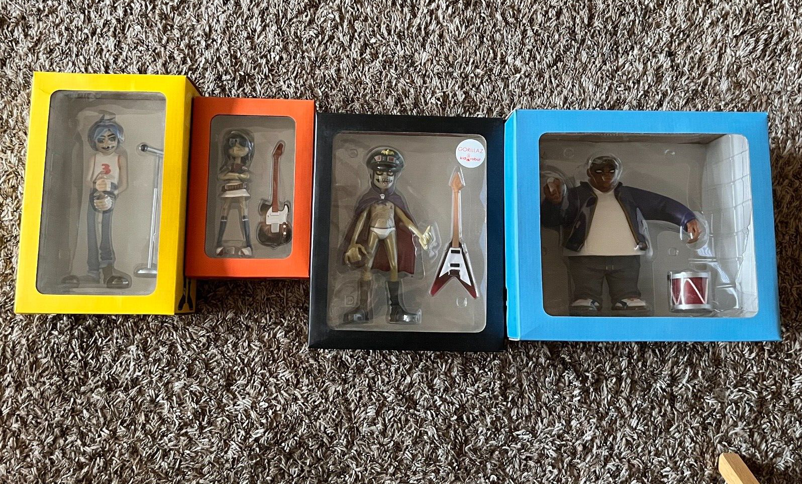 【激レア】ゴリラズ Gorillaz フィギュア white Edition 激レア】ゴリラズ Gorillaz フィギュア white Edition 激レア