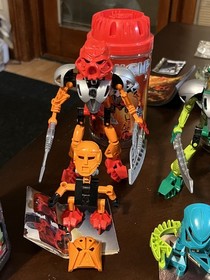 Lego Bionicle LOT, 4/6 Toa Nuva (Gen 2), 2 Bohrok, 3 Turaga, 2 Nui-Rama + Masks