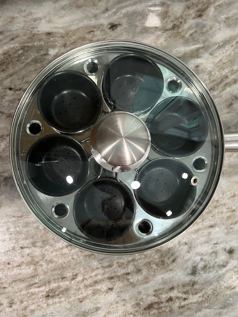 Demeyere Resto 6 Cup Stainless Steel Egg Poacher Set - Image 2 of 4