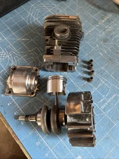 OEM Stihl MS 250 ENGINE clean piston!!! was In a Fire Just Ran 3 Times