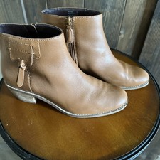 NEW COLE HAAN BOOTS *GENUINE LEATHER *ANKLE *WOMEN'S *Size 8 B