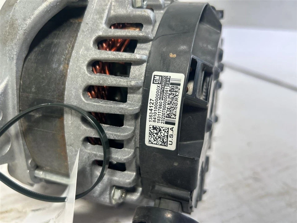 Генератор переменного тока для Chevrolet Suburban 1500 2015-2020 годов выпуска 150 А вариант KG4 от оригинального производителя - Изображение 3 из 4