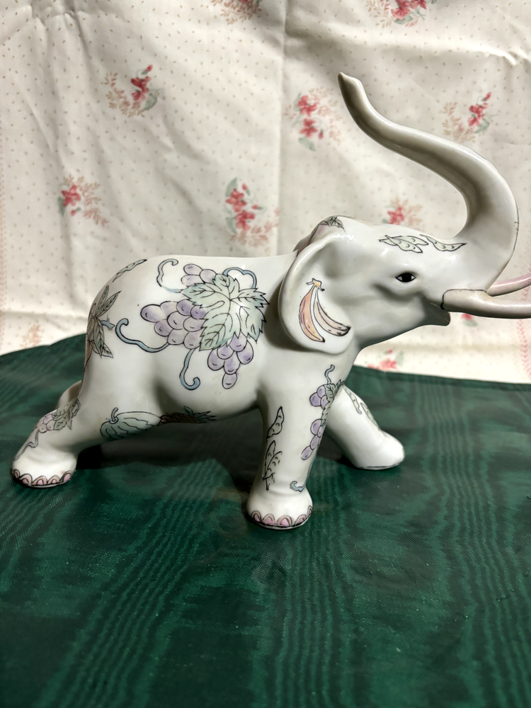 Vintage Porcelain Elephant Figurine w/Hand Painted Fruit Design 9