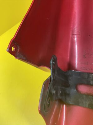 95-99 KAWASAKI ZX6 FRONT FENDER WITH BRACKET 35004-1306 RED Used