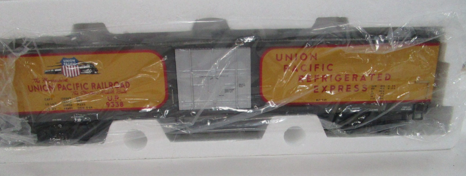 Mth 20-94032 Union Pacific-- 60' Express Reefer Car O Gauge--Lnib