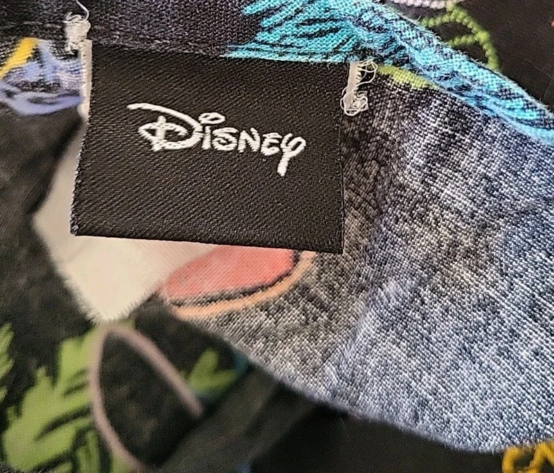 Blusa Médica Disney “Tropical Paradise” Lilo & Stitch Cuello en V Talla XS Foto 3 de 4